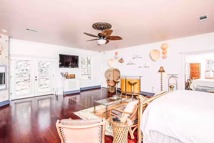 Rose Quartz Suite